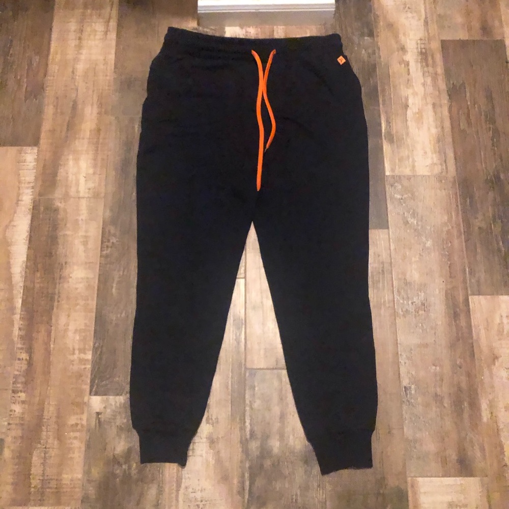 Orangetheory joggers Nwot size medium